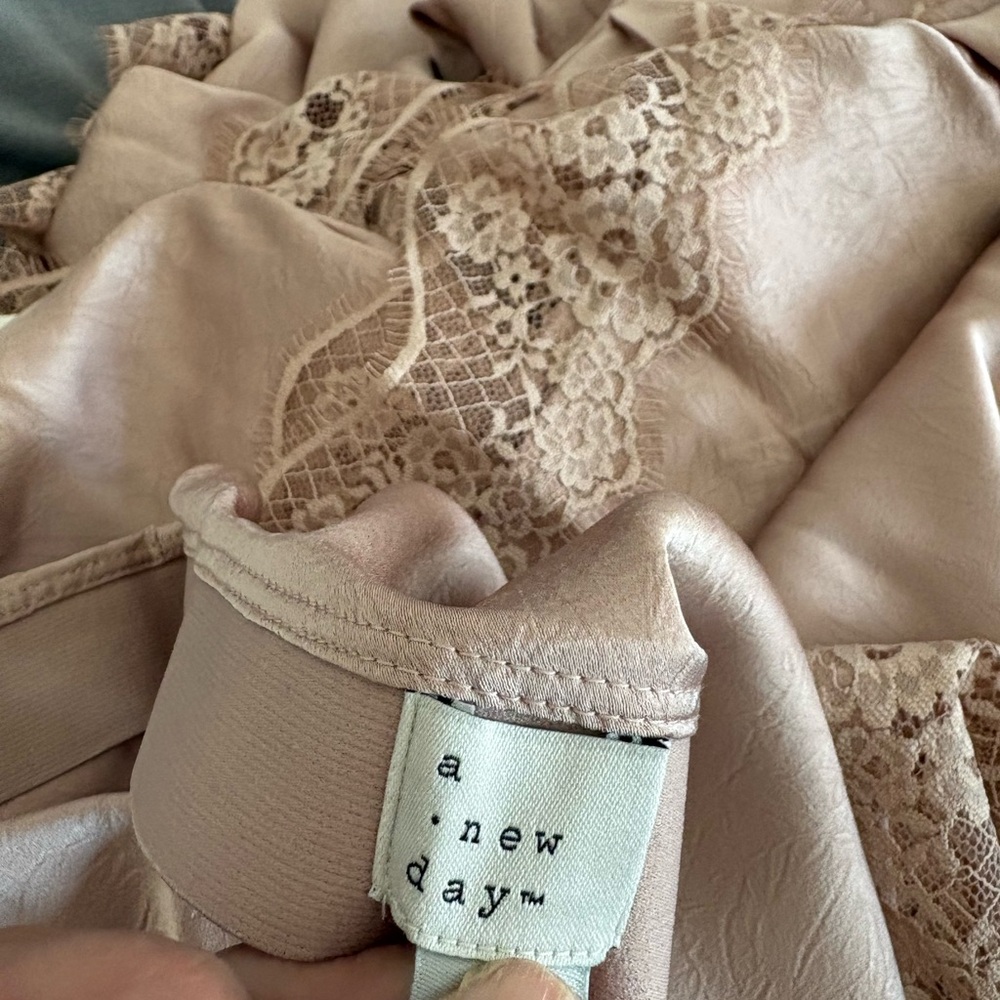 A New Day Blush Maxi Skirt Silk with Lace Trim NWT - Picture 3 of 6